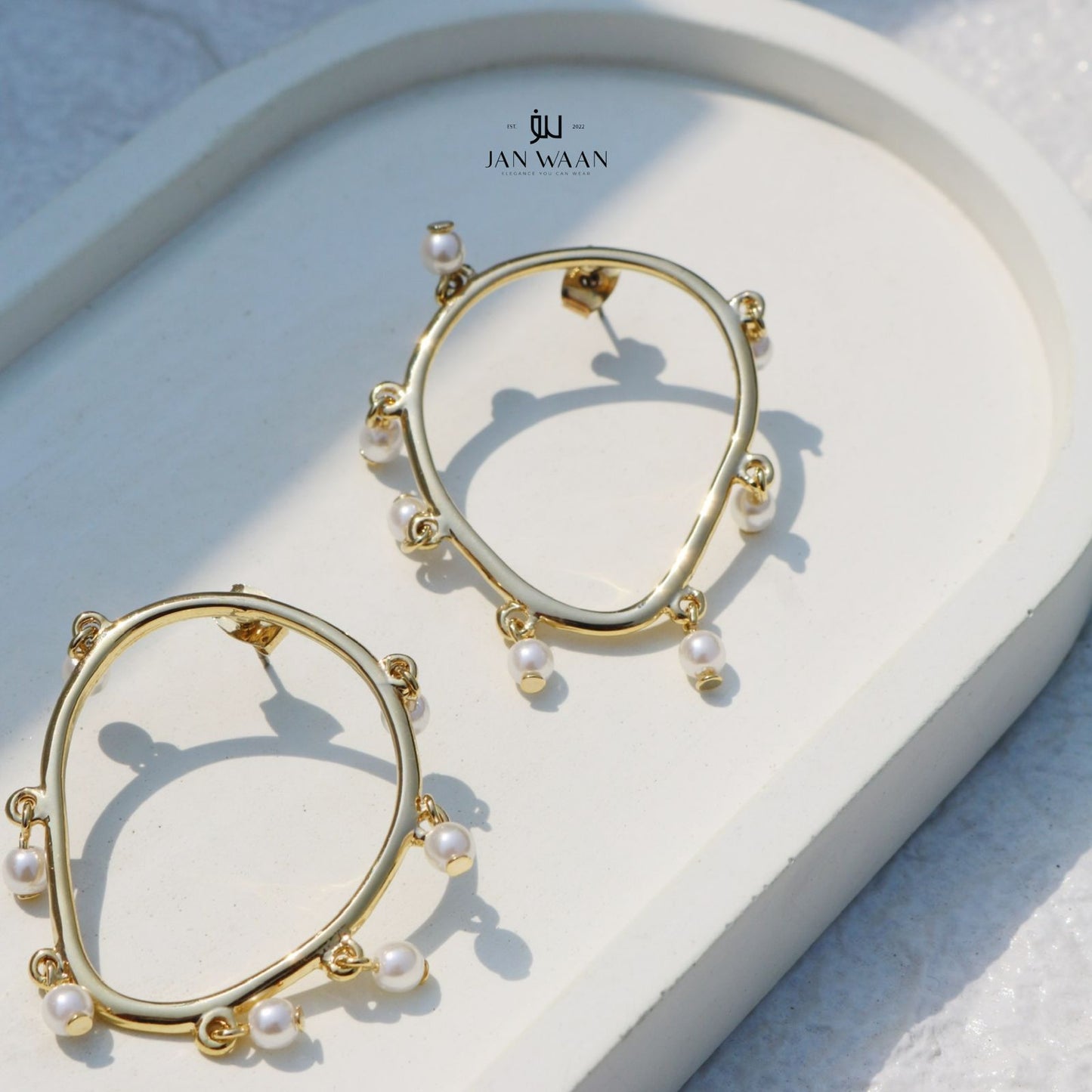 SHANAYA GOLD & PEARL STATEMENT EARRINGS