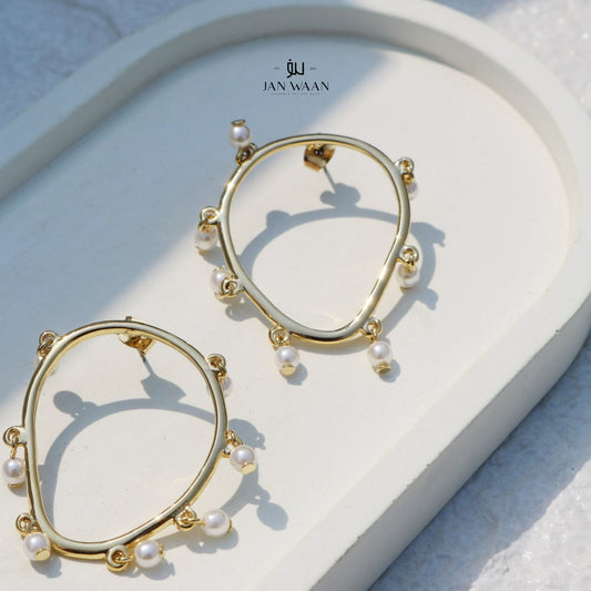 SHANAYA GOLD & PEARL STATEMENT EARRINGS