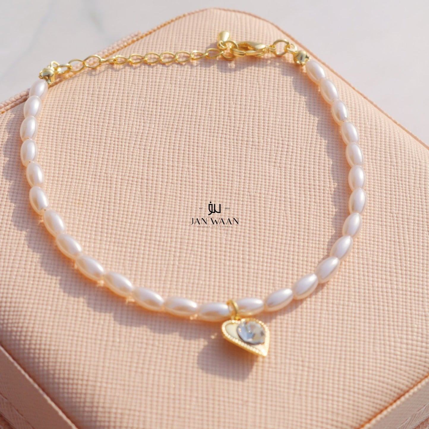 HEART OF GOLD PEARL BRACELET