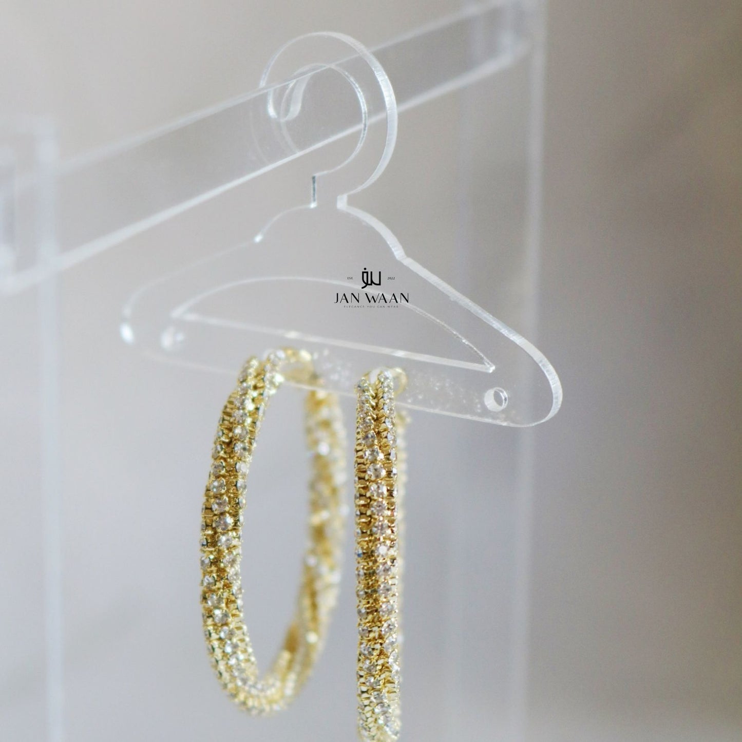 TIARA SWAROVSKI HOOPS