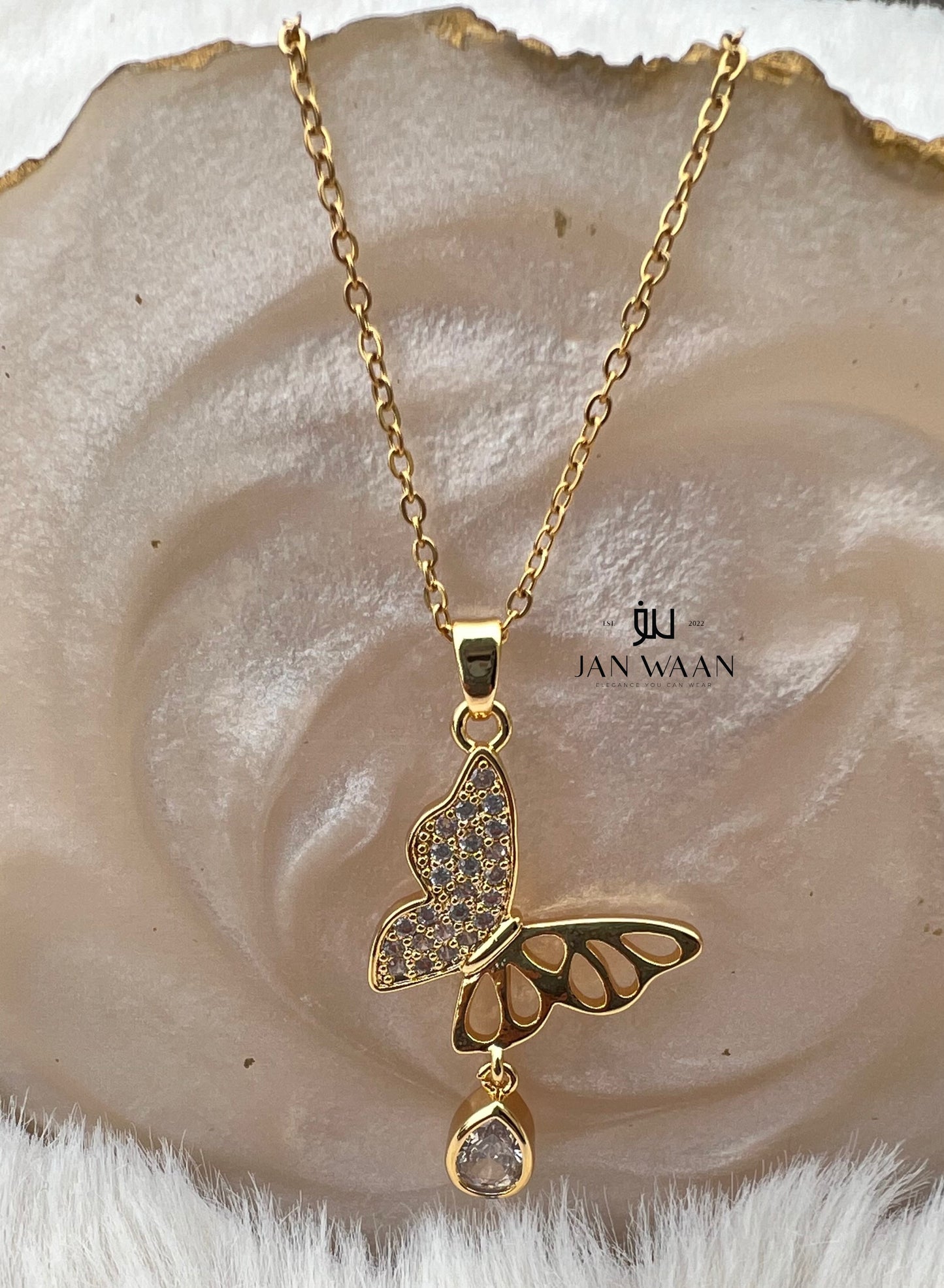 MIYAH BUTTERFLY NECKLACE