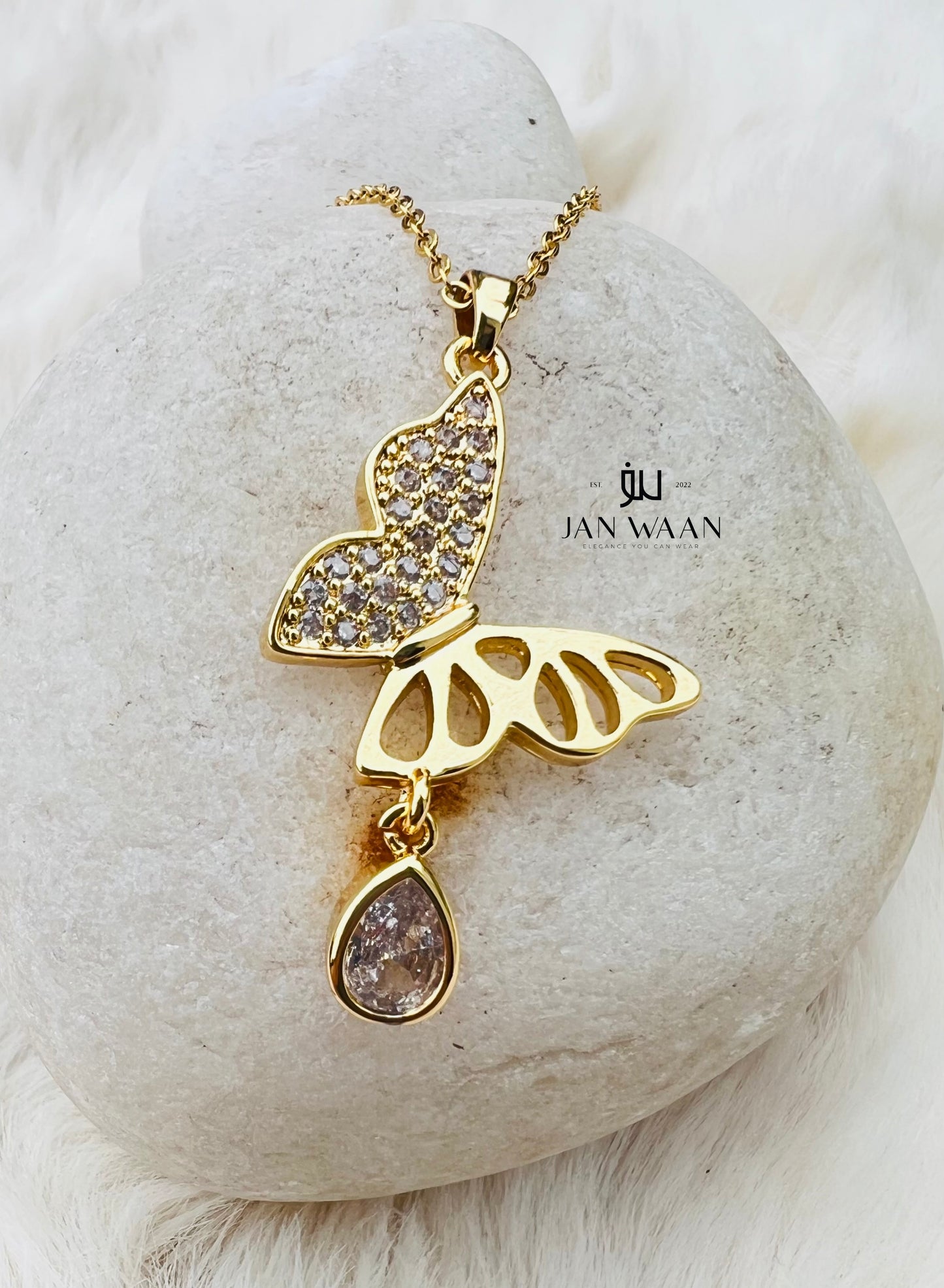 MIYAH BUTTERFLY NECKLACE