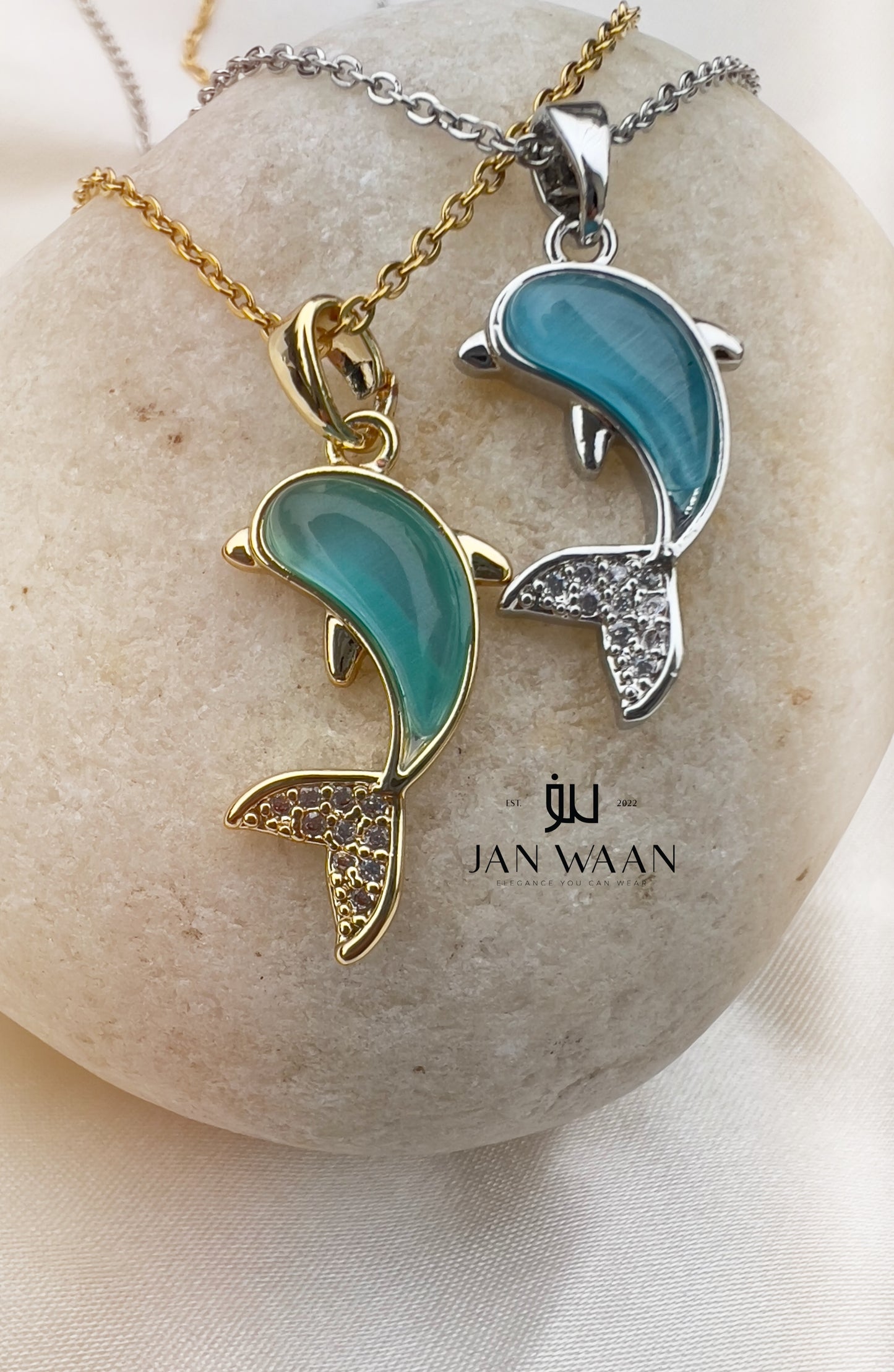 DOLPHIN NECKLACE